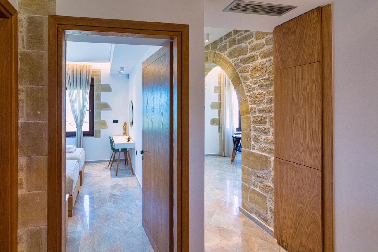 Athinais Villa Palaiochora Exteriér fotografie